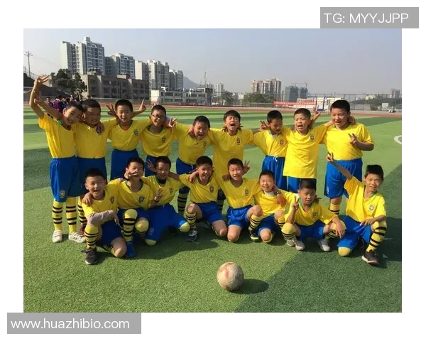 广州足球队的奋进之路：从默默无闻到赛场辉煌的传奇故事